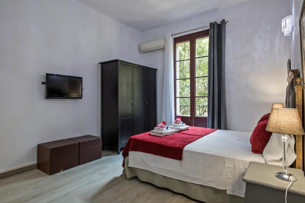 Alcam Books Apartment Барселона Екстериор снимка