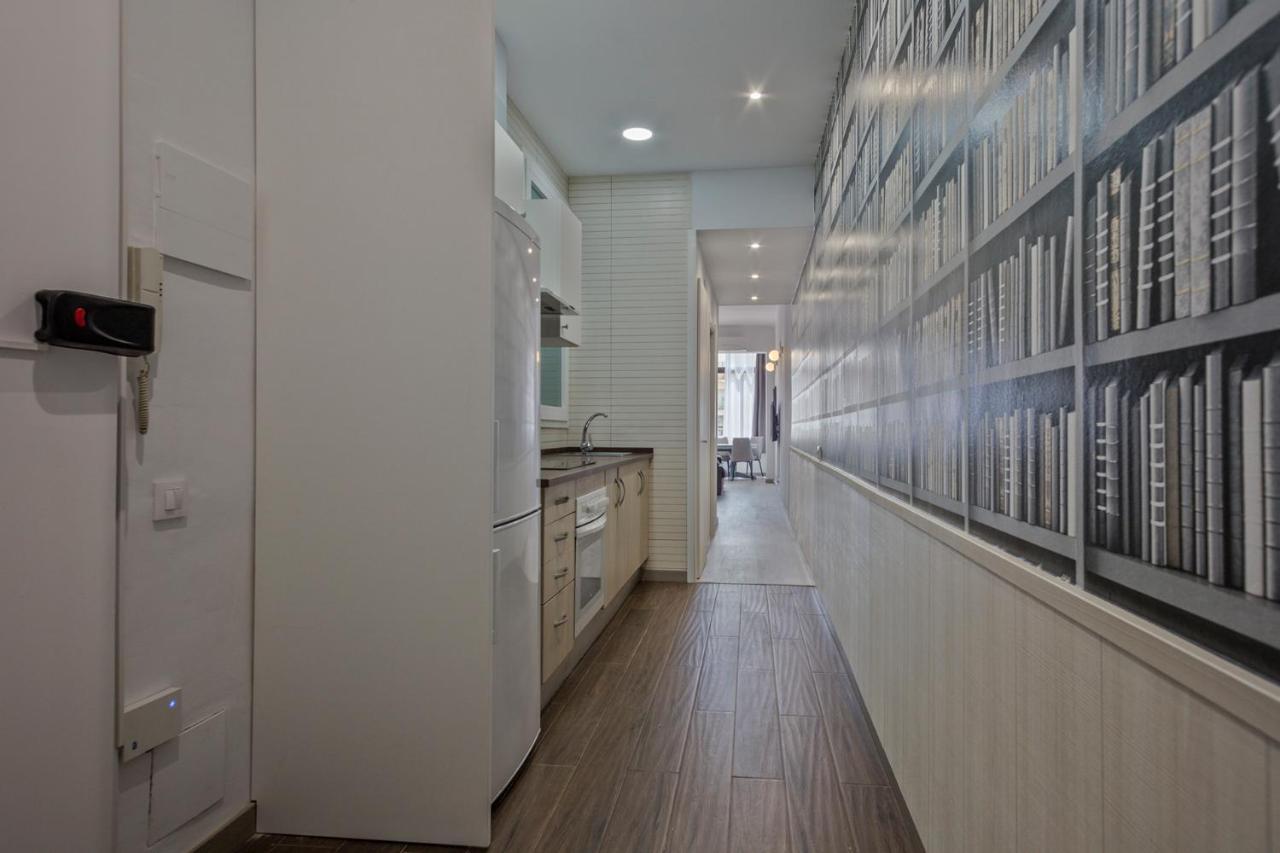 Alcam Books Apartment Барселона Екстериор снимка